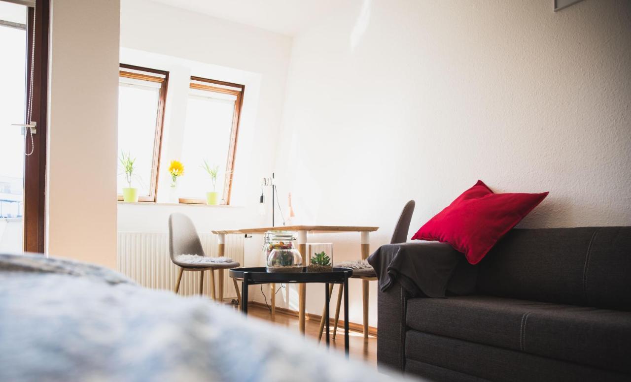 וייבלינגן ☆ Gemuetliches Apartment In Der Naehe Von Stuttgart מראה חיצוני תמונה